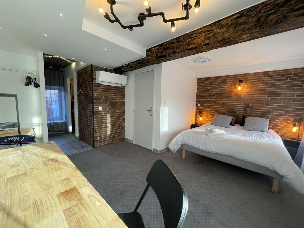 Villa Kiara Hebergements Cusset Номер фото